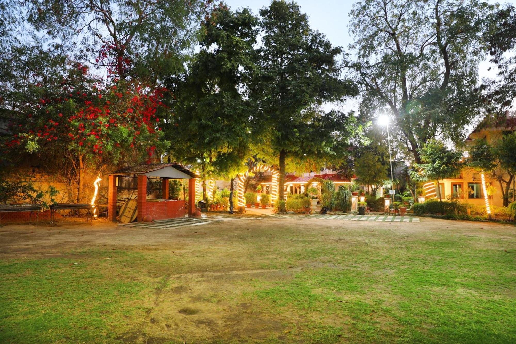 The Byke Grassfield Resort With Outdoor Pool, Shyam Nagar, Jaipur Džajpur Exteriér fotografie